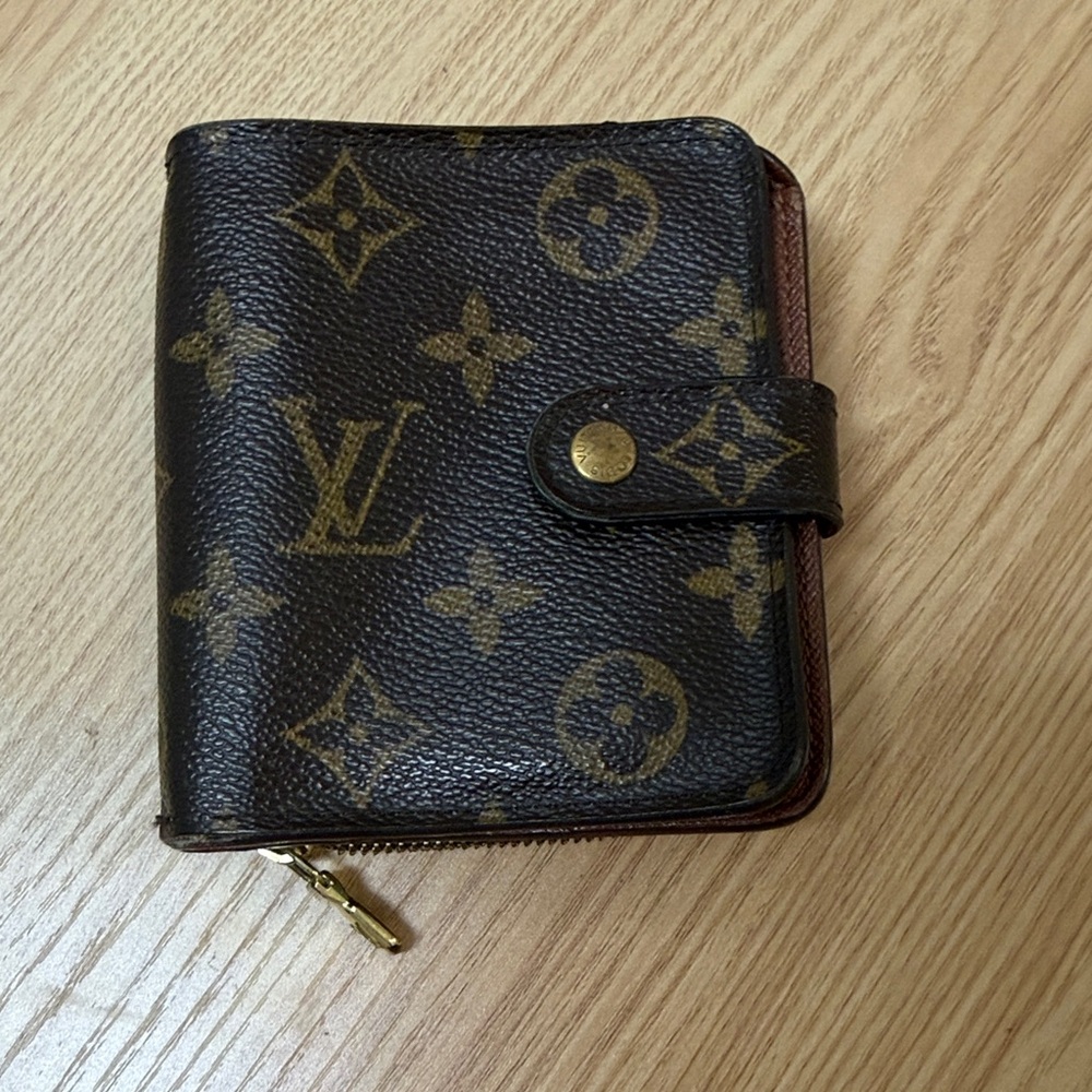 Louis Vuitton Monogram Zip and Snap Leather Wallet in Brown and Gold